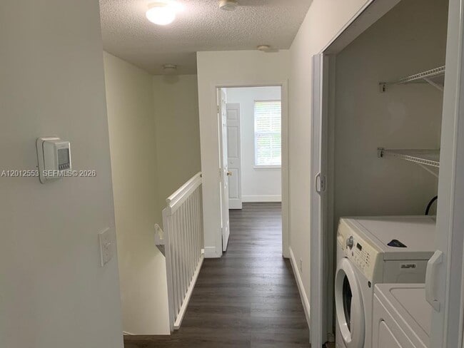 Photo - 6975 Blacksmith Way