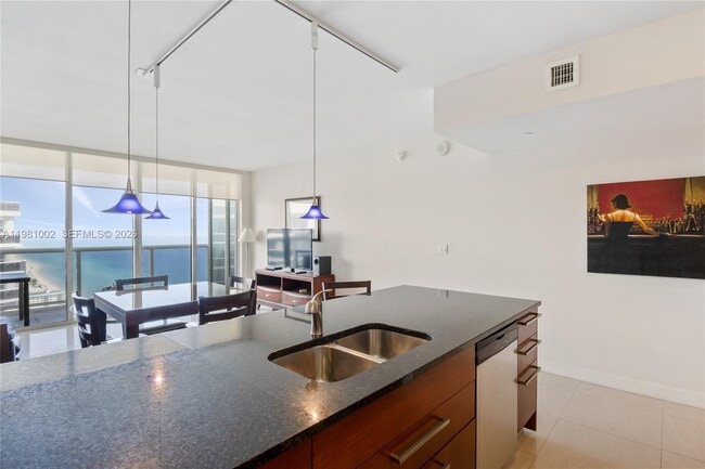 Photo - 1830 S Ocean Dr Unit 4409