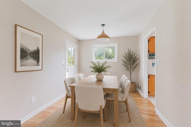 Photo - 10914 Woodhaven Dr