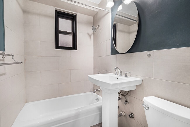 Photo - 201 Saint Pauls Ave Unit 11L