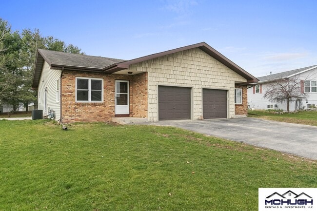 Building Photo - 534 Southridge Dr Rental