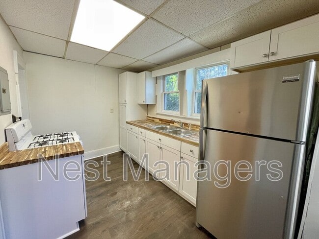 Photo - 117 Woodside Ave