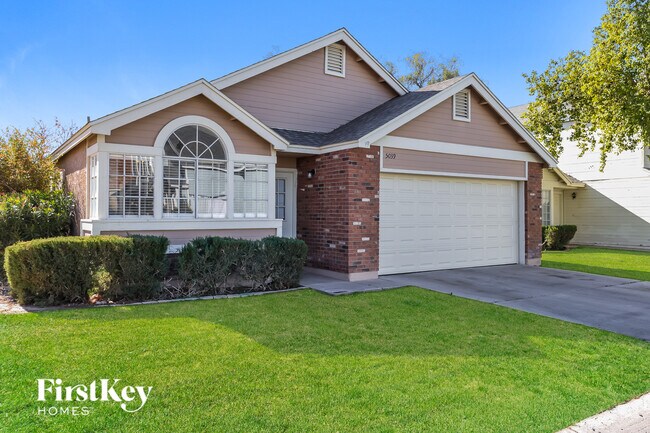 Photo - 5039 W Chicago Cir S