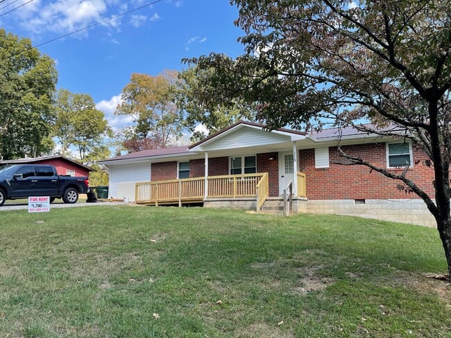 Photo - 119 Washington Cir