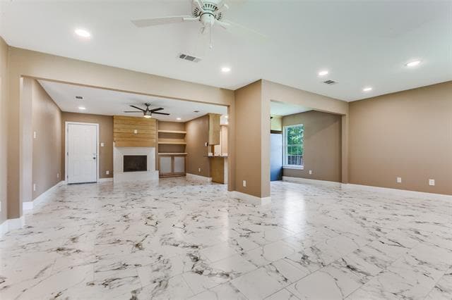 Photo - 418 E Spring Valley Rd