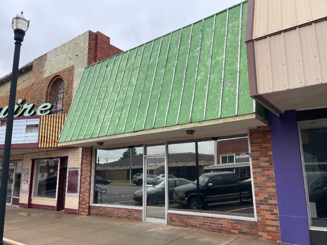 Building Photo - 415 S Main St Rental
