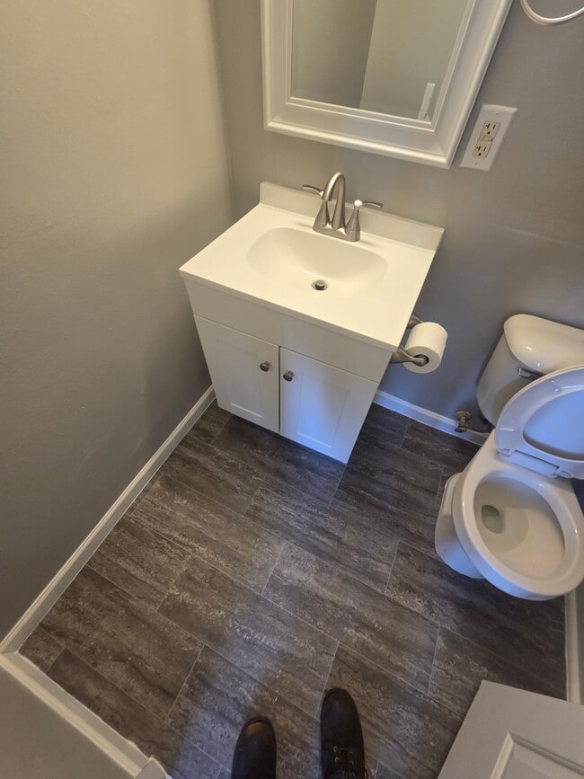 Photo - 1040 Bowerman Dr. Unit 2