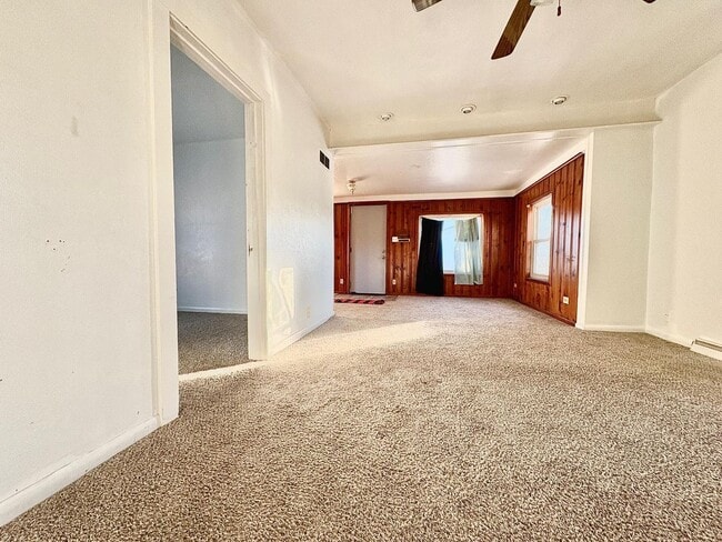 Photo - 2710 Milburn Blvd