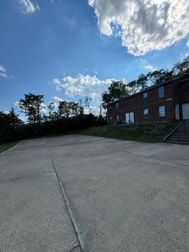 Photo - 9646 Alexandria Pike Unit #6