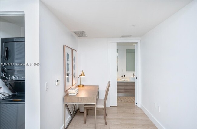 Photo - 121 NE 34th St Unit L402