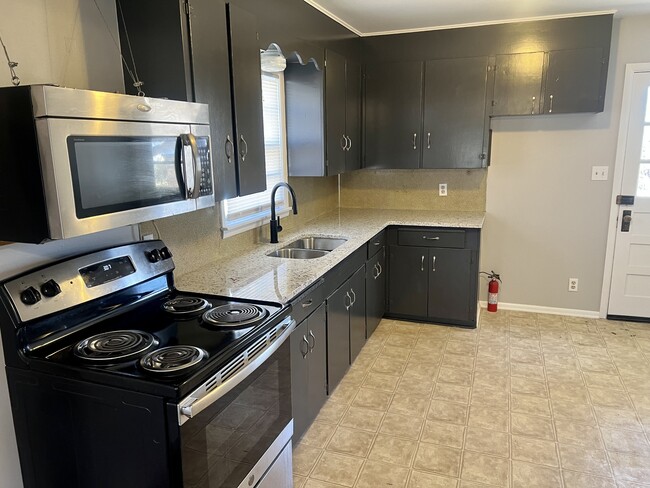 Photo - 317 S Seward St