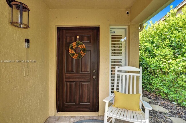 Photo - 1479 Sunset Way