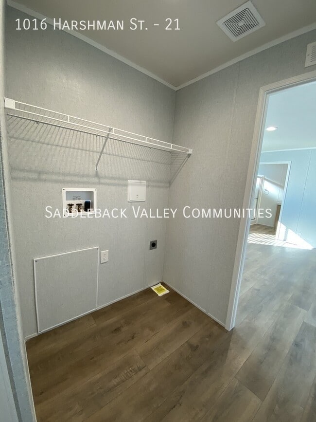 Photo - 1016 Harshman St