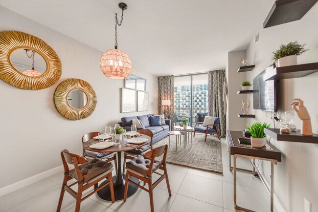 Photo - 5350 NW 84th Ave Unidad FL15-ID1230852P