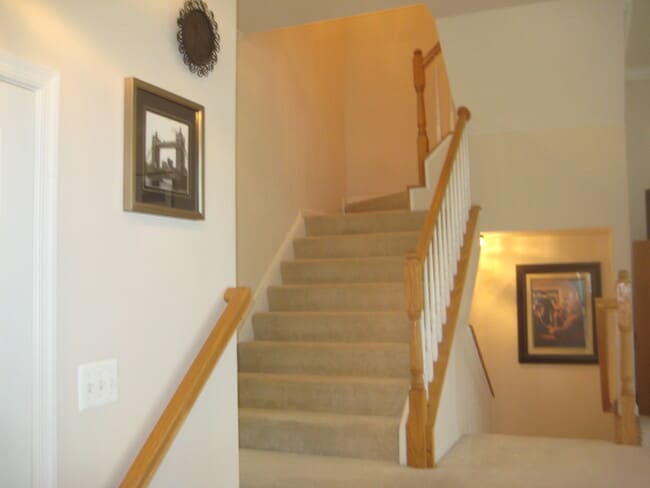 Photo - 417 Clayton Ln