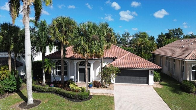 Building Photo - 19754 Dinner Key Dr