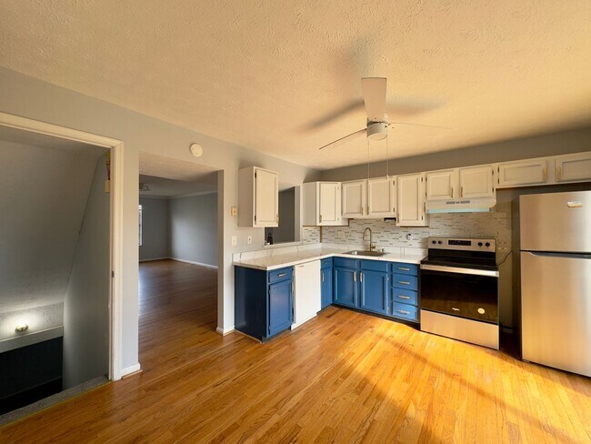 Photo - Charming 2 Bedroom/2 Bathroom Townhome in ...