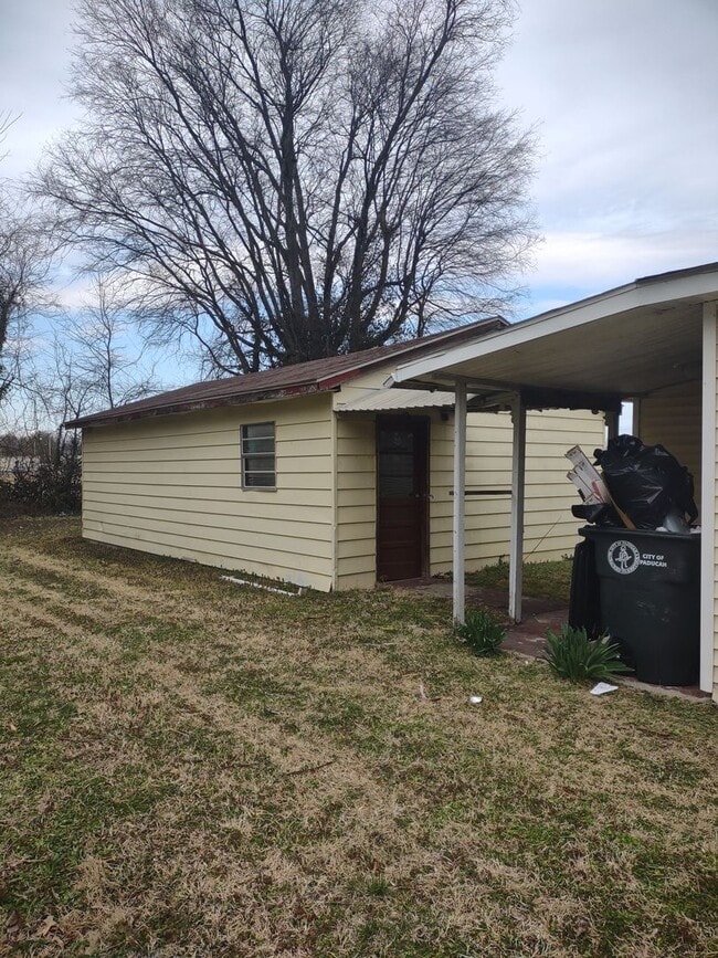 733 Koerner St