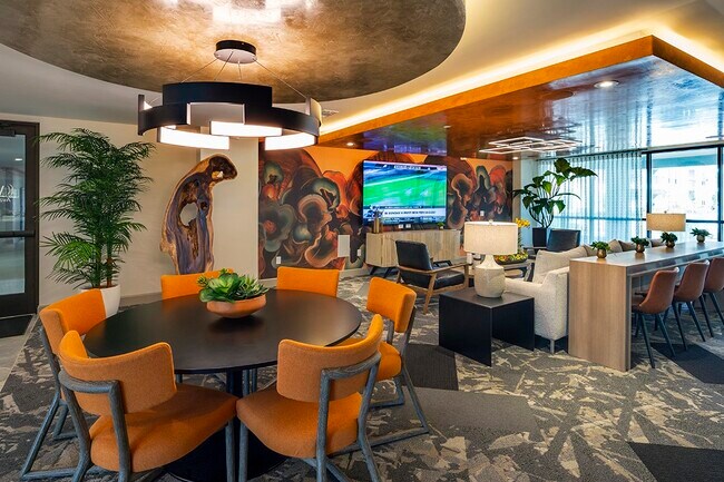 Building Photo - 1724 Partnership Way Unit 3101