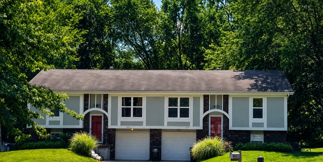Building Photo - 5814-5816 NW Walnut Ct Unit 5814