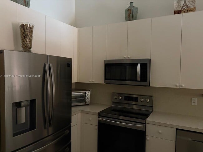 Photo - 3279 NE 11th Dr