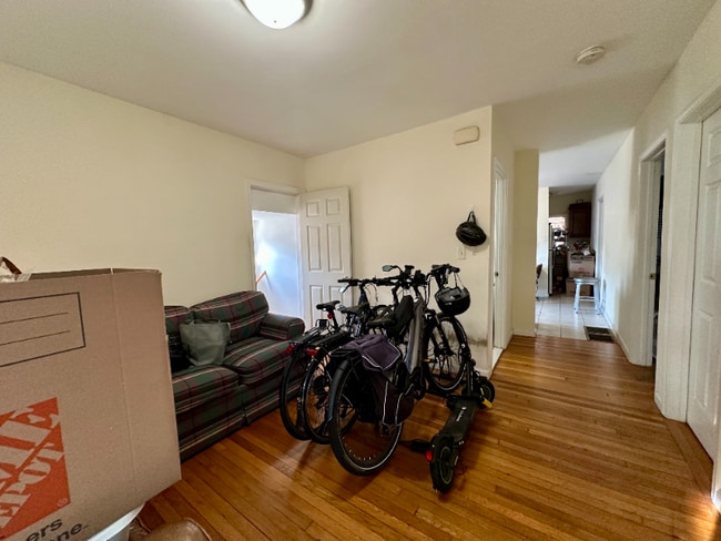 Photo - 30 Linden St