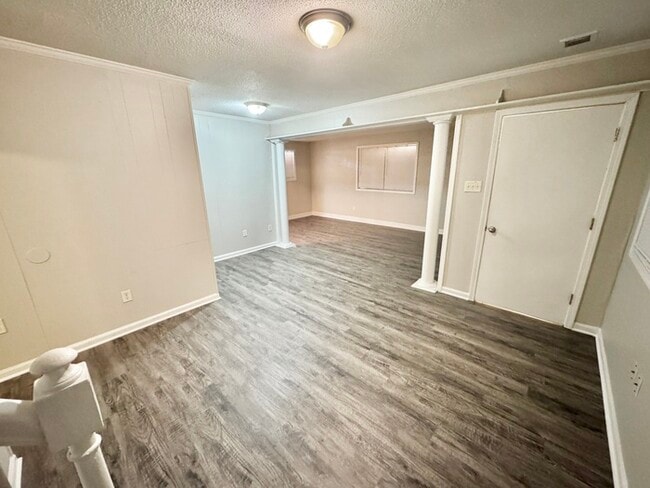 Photo - 4036 Navaho Ave