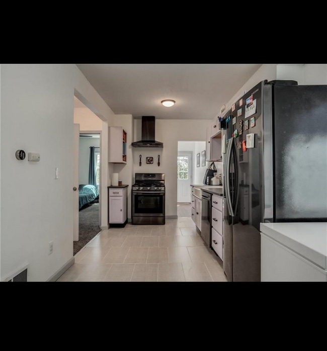 Photo - 4031 Tracy Ave