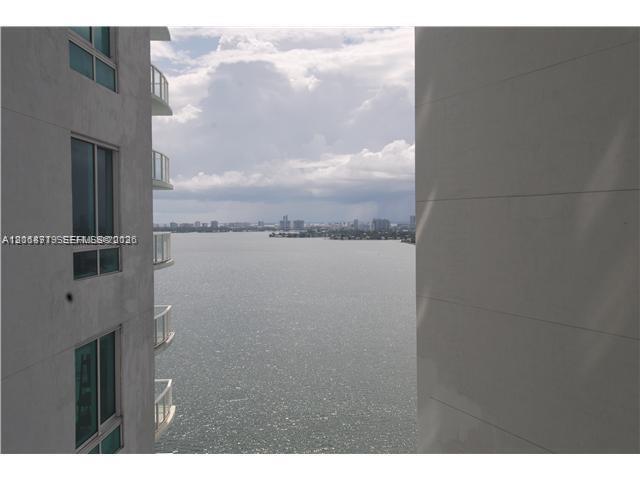 Photo - 1900 N Bayshore Dr Unidad 2405