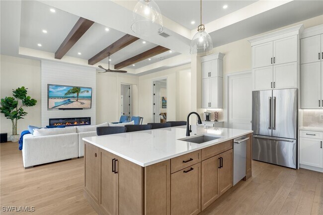 Photo - 144 Gulfport Ct