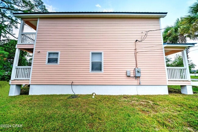 Photo - 1305 Calhoun Ave