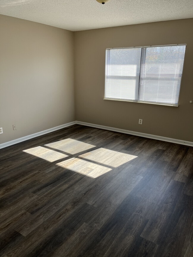 Photo - Coal Creek Apartment Homes