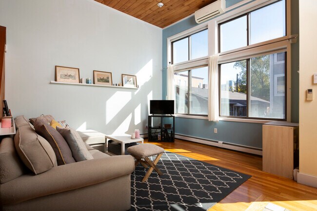 Photo - 5 Corporal McTernan St