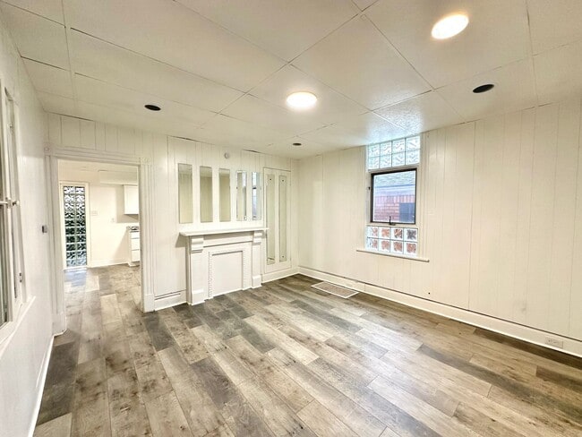 Photo - Updated 1 Bedroom, 1 Bath Unit in Highland... Unit 1