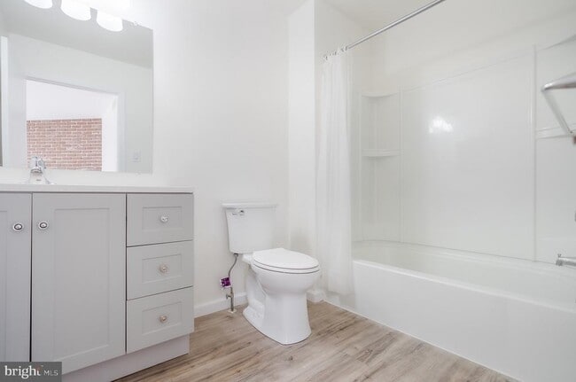 Photo - 1810 Woodhollow Dr