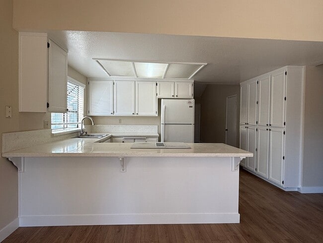 Photo - 535 Bayview Park Dr