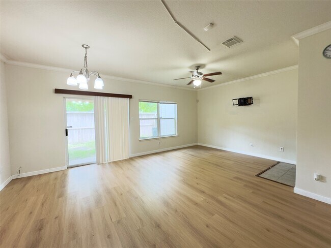 Photo - 7935 Barnes Ridge Ln