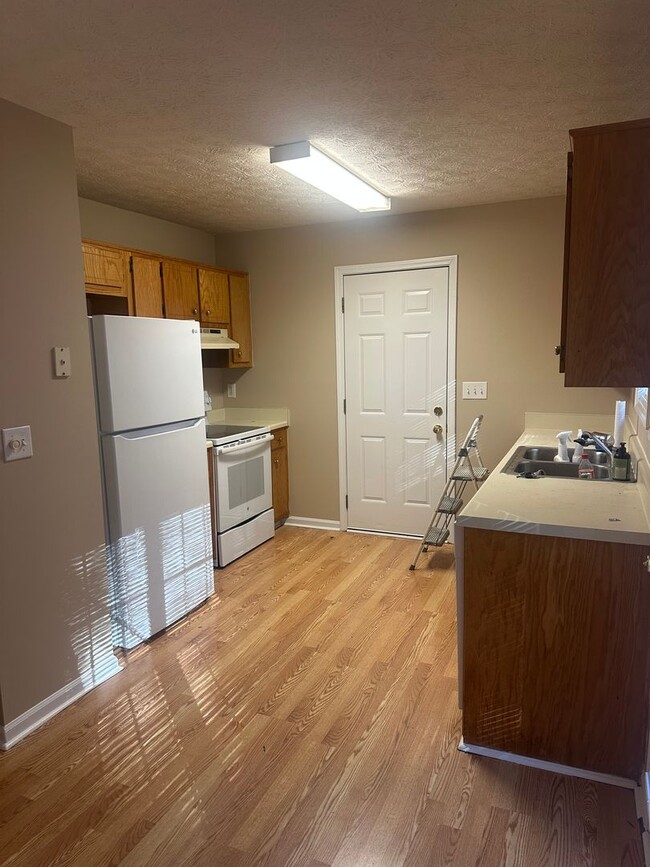 Photo - Single Family Home in Gillsville