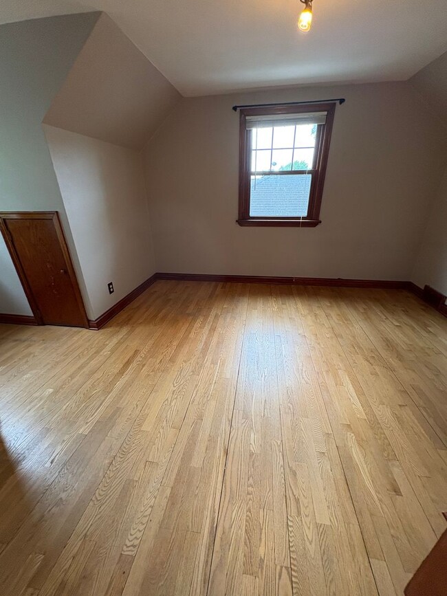Photo - 3 Bedroom 1 Bath Single Family Home