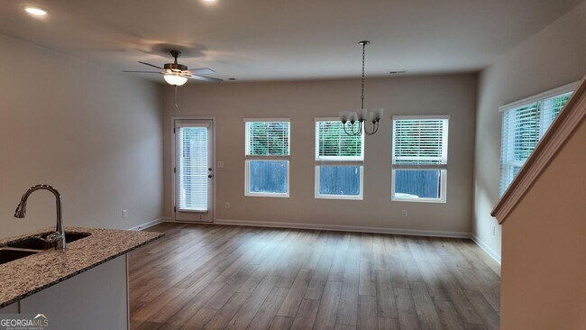 Photo - 133 Jaxton St