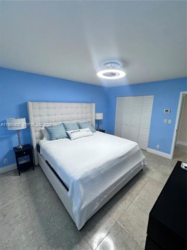 Photo - 3140 S Ocean Dr Unit 3140 S Ocean Dr # 506