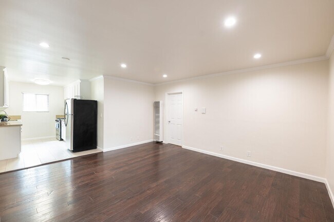 Photo - 1222 W. 39th