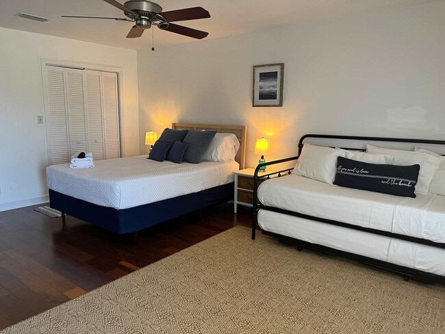 Photo - 13420 Valerie Dr Unit SI ID1585616P