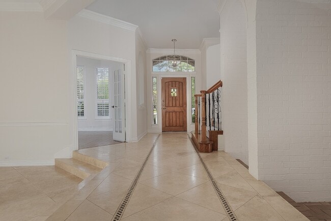 Photo - 11 N Lansdowne Cir