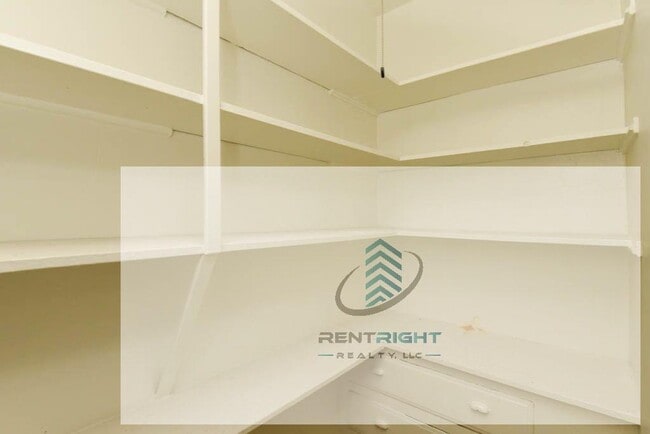 Photo - 1424 W Thome Ave Unidad D2