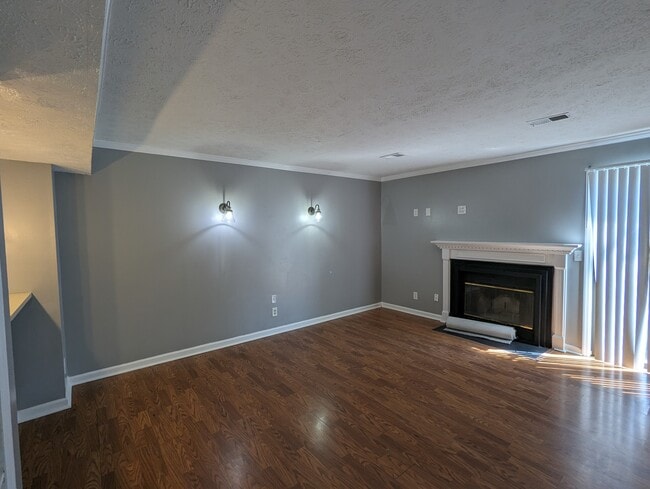 Photo - 463 Claircrest Dr Unit 463 CLAIRCREST