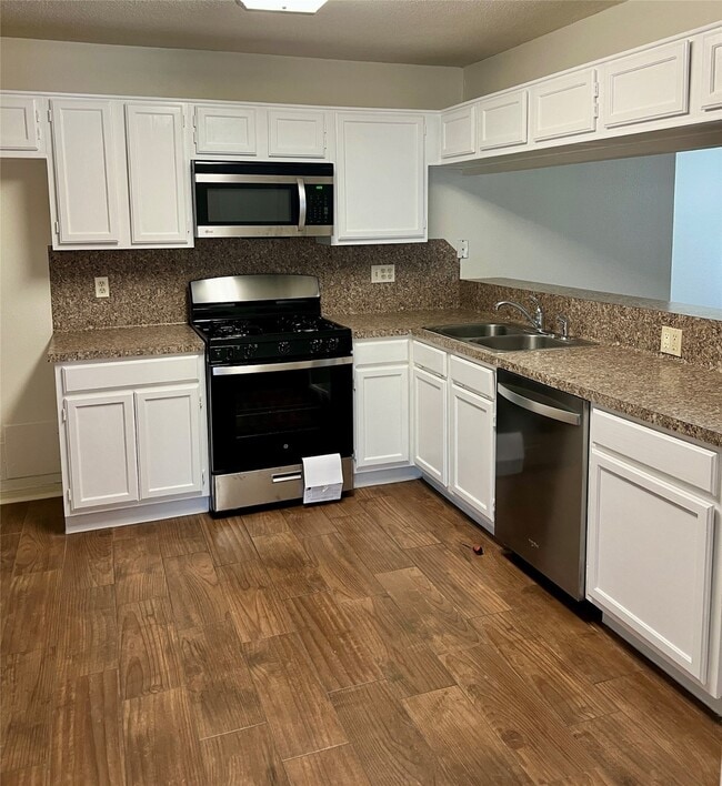 Photo - 2709 Hot Springs Dr