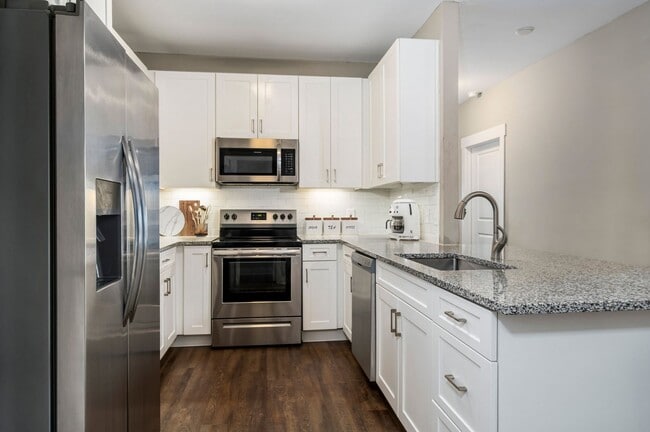 Photo - Grand Park Luxury Apartments