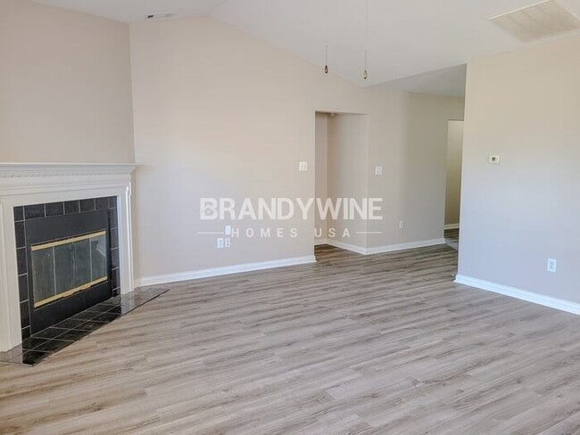 Photo - 2759 Rothe Ln