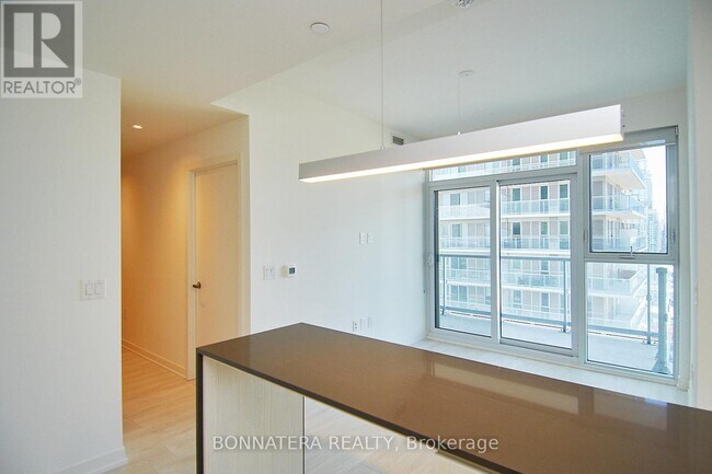 Photo - 20 Richardson St Unité 2707